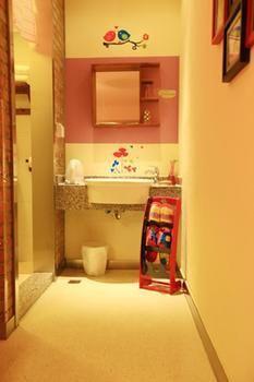 Dalian Household Theme Hotel Dawai Branch Экстерьер фото