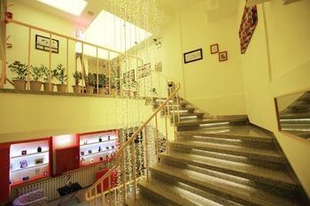 Dalian Household Theme Hotel Dawai Branch Экстерьер фото